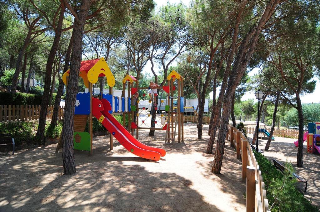 Camping Treumal Hotel Sant Antoni De Calonge Bagian luar foto